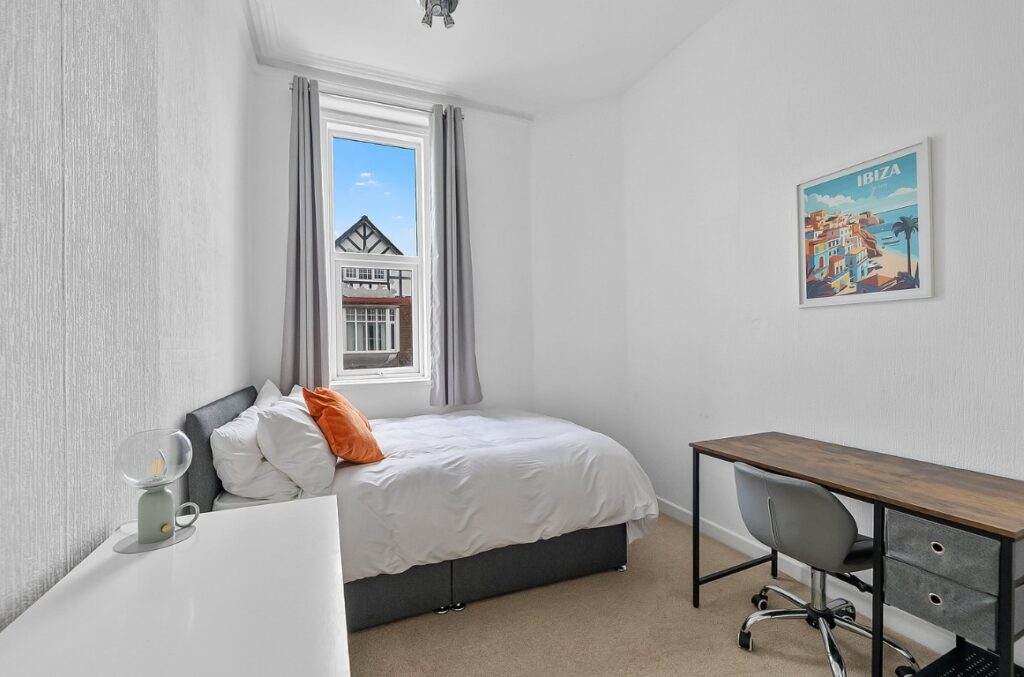 Addison Road - Plymouth - Devon - PL4