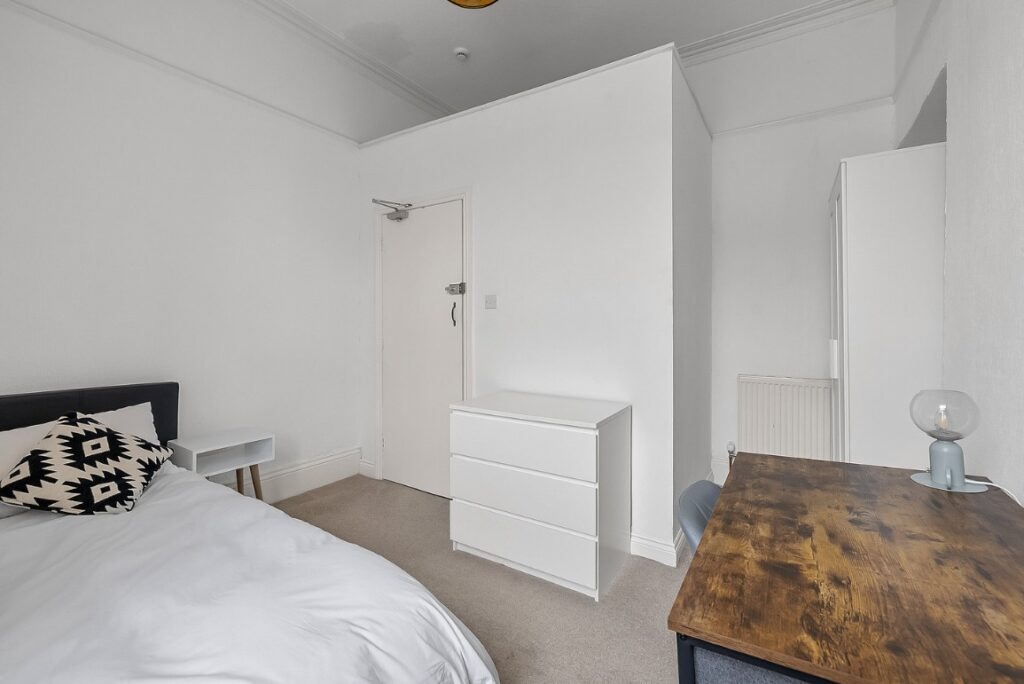 Addison Road - Plymouth - Devon - PL4