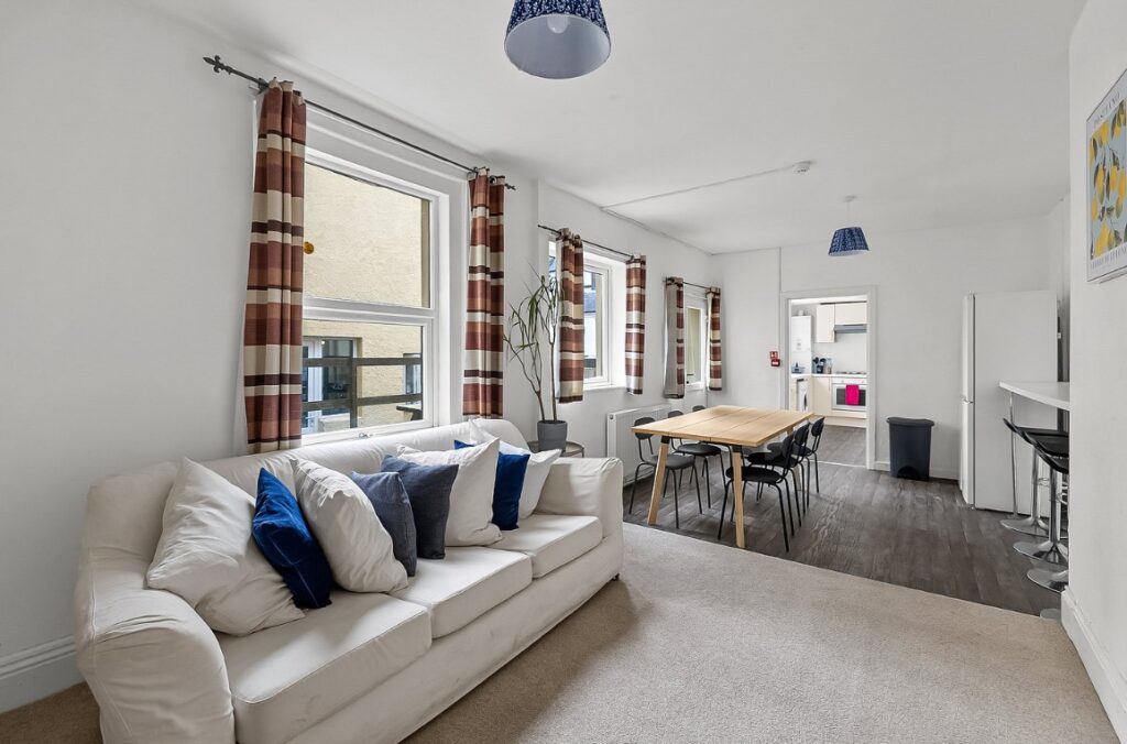 Addison Road - Plymouth - Devon - PL4