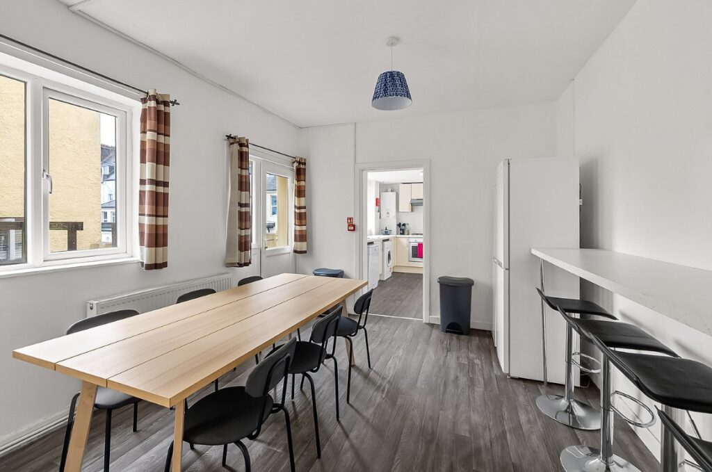 Addison Road - Plymouth - Devon - PL4