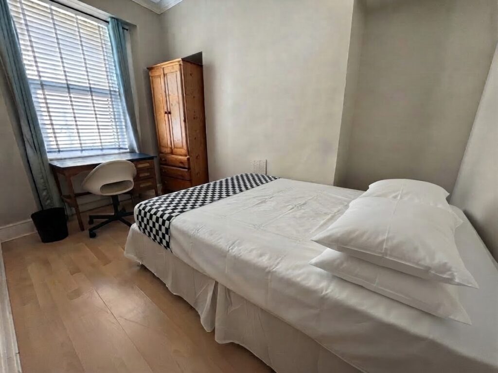 Clifton Place - plymouth - Devon - pl4