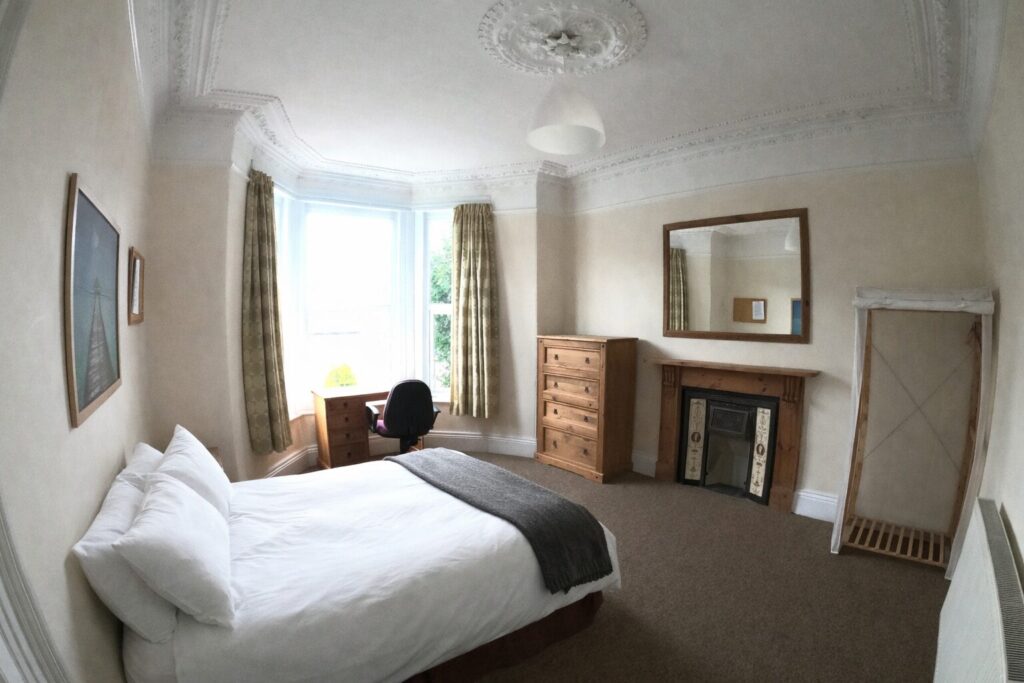 Salisbury Road - Plymouth - Devon - PL4