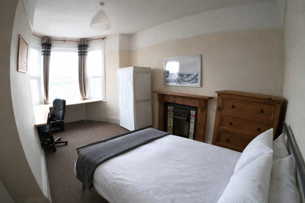 Salisbury Road - Plymouth - Devon - PL4
