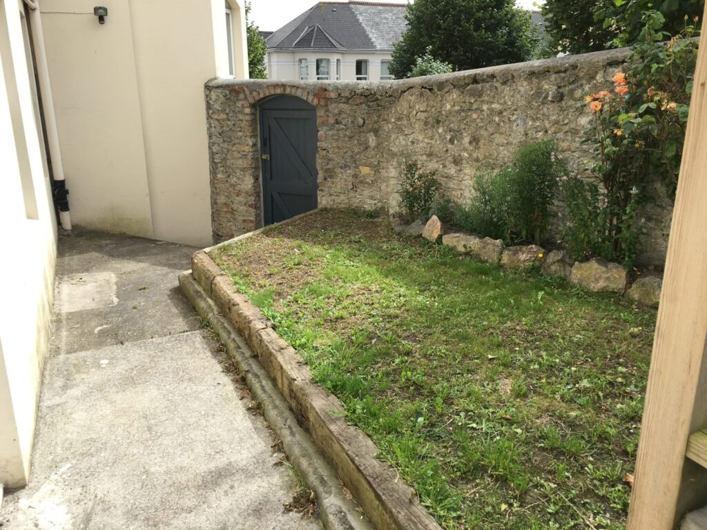 Salisbury Road - Plymouth - Devon - PL4