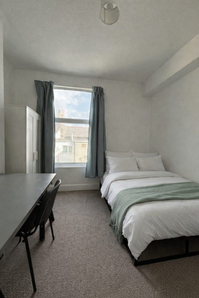 Bedford Park - Plymouth - Devon - PL4