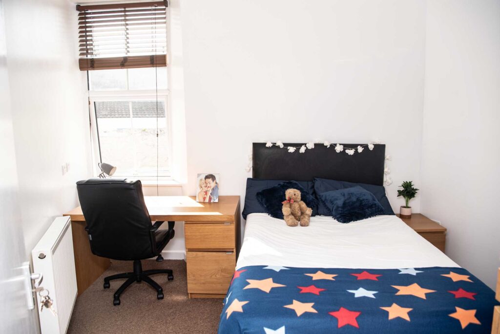 Kensington Rd - Plymouth - Devon - PL4