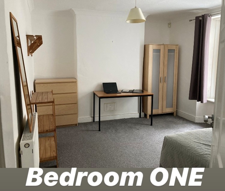 Wellington Street - Plymouth - Devon - PL4
