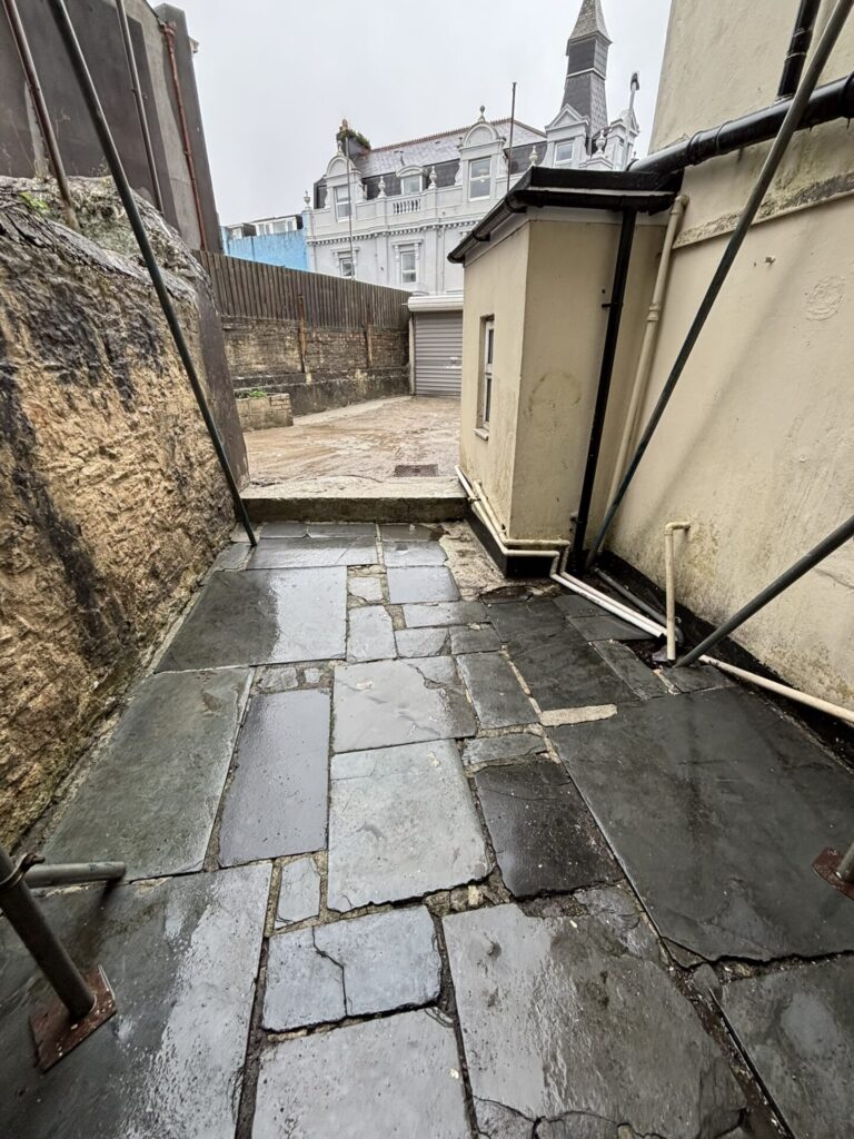 Clifton Place - Plymouth - Devon - PL4