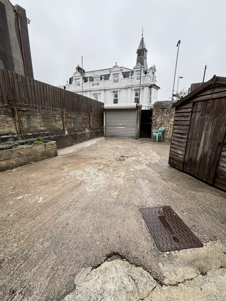 Clifton Place - Plymouth - Devon - PL4